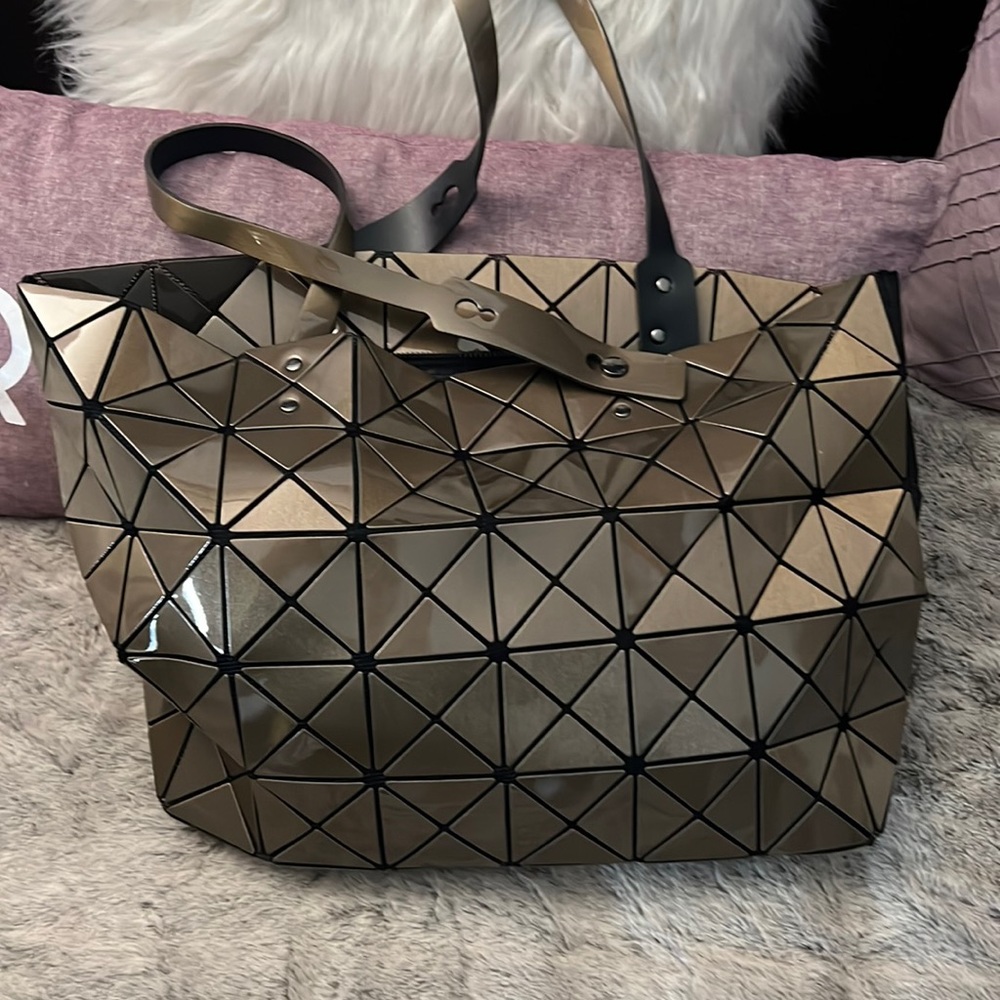 Never used!  Bronze geometric Baobao Issey Miyake Shoulder Bag.